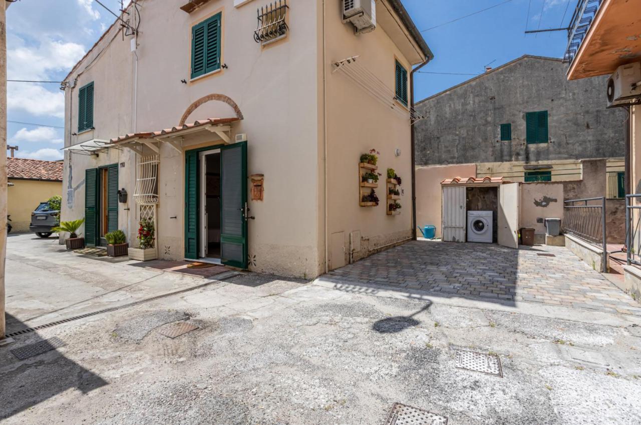 Oratoio Duplex Apartment With Parking Pisa Buitenkant foto
